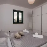By The Sea Turcic, Krk - 23084 Apartment Malinska