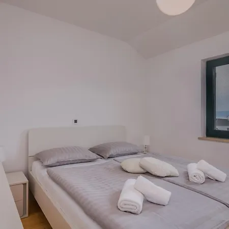 Apartment By The Sea Turcic, Krk - 23084 *