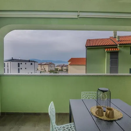 Apartment By The Sea Turcic, Krk - 23084 Malinska