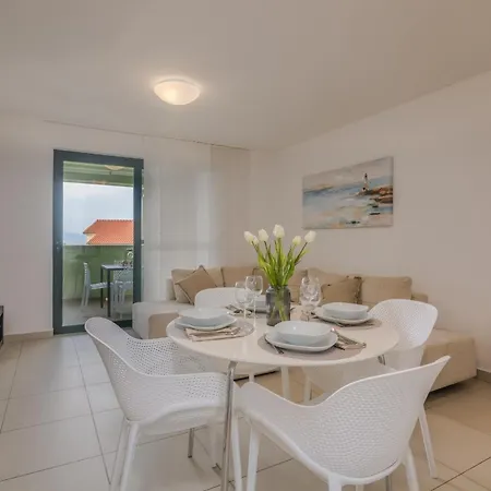Apartment By The Sea Turcic, Krk - 23084 *