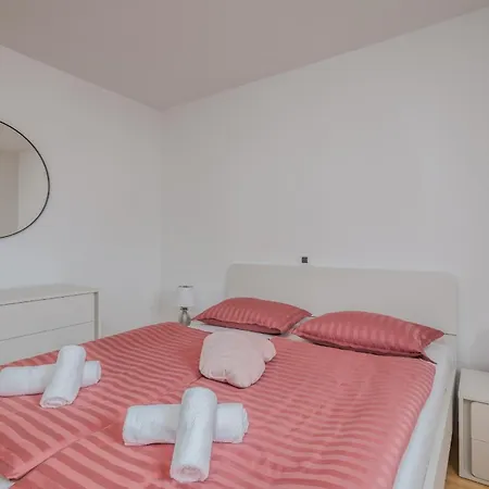 Apartment By The Sea Turcic, Krk - 23084 Malinska